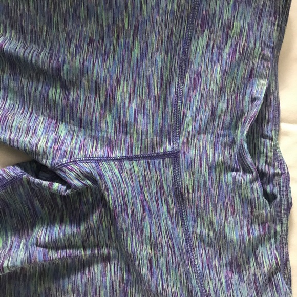 fun reebok leggings - Picture 3 of 5